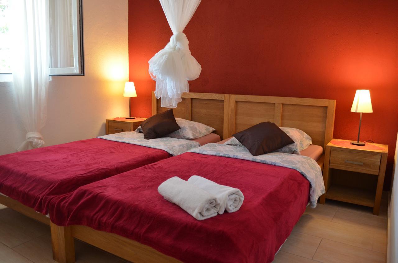 Poseidon Holiday Guesthouse Žirje Kültér fotó